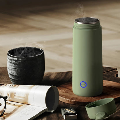 WanderTumbler™ | Keep drinks hot on the go!