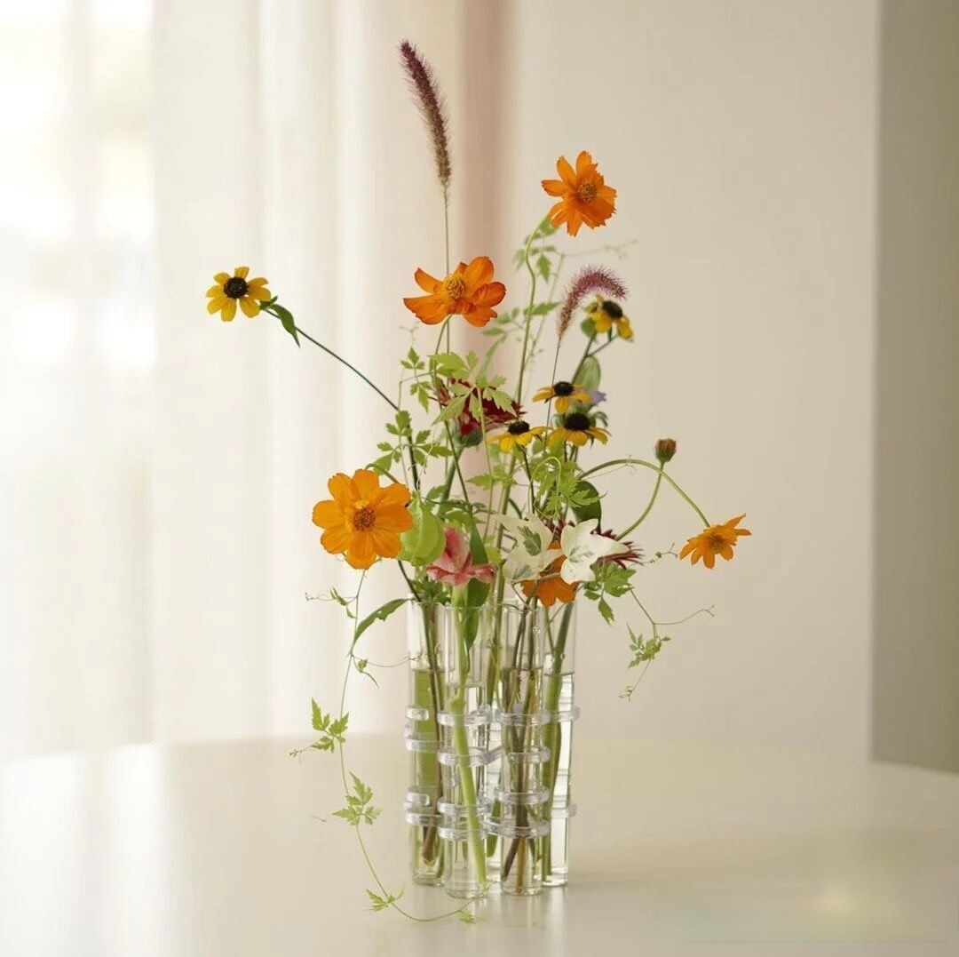 GlassVase™️ Flower vase with hinge