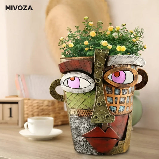 Design flower pot with character: face motif made of high-quality synthetic resin